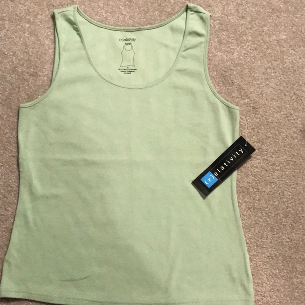 Relativity green tank top